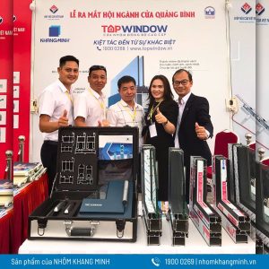 Không Khí Nhộn Nhịp Trong Gian Hàng Của Nhôm Khang Minh Tại Lễ Ra Mắt Hội Ngành Cửa Quảng Bình