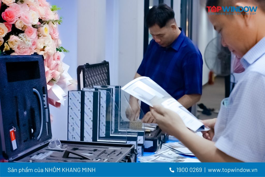 Showroom Topwindow Mới Tại TTSX Cửa Nhôm TP.HCM 1