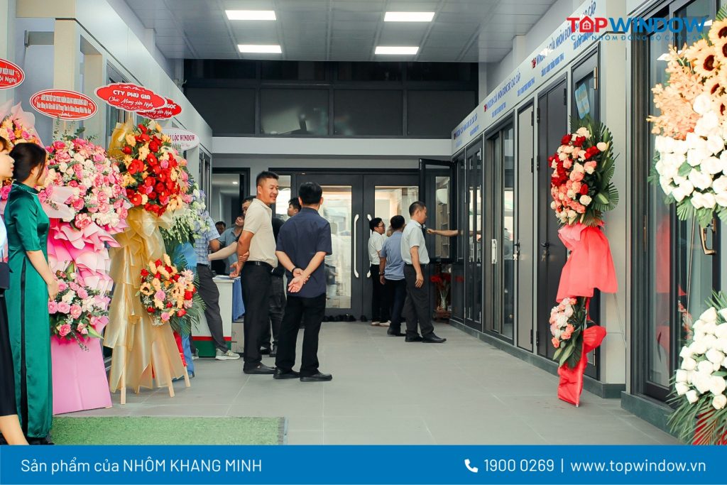 Showroom Topwindow Mới Tại TTSX Cửa Nhôm TP.HCM 1