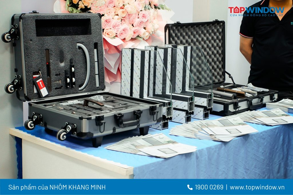 Showroom Topwindow Mới Tại TTSX Cửa Nhôm TP.HCM 1